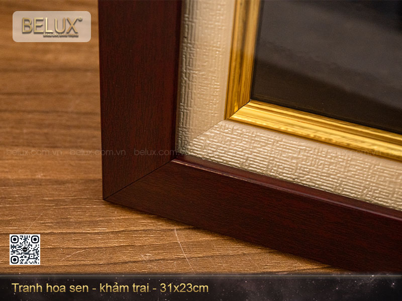 Tranh hoa sen khảm kt 31x23cm&nbsp;